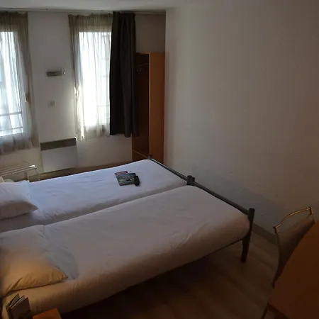 Primo Centre Готель 2*