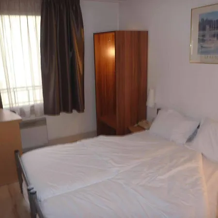 Hotel Primo Centre 2*