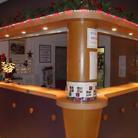 Готель Primo Centre Кольмар